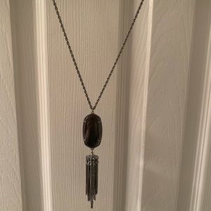 Kendra Scott necklace